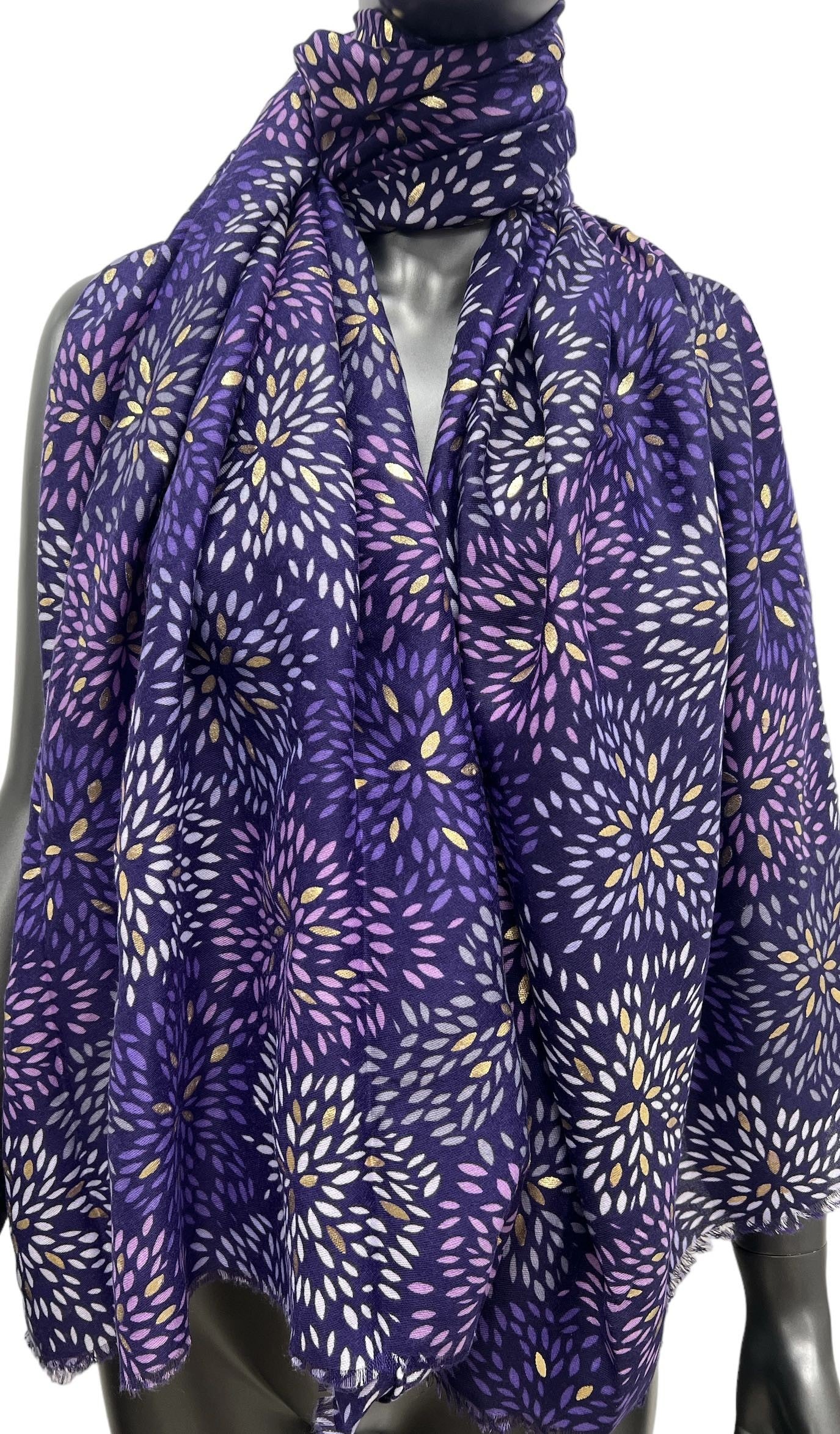 Abstrakter Violetter Schal