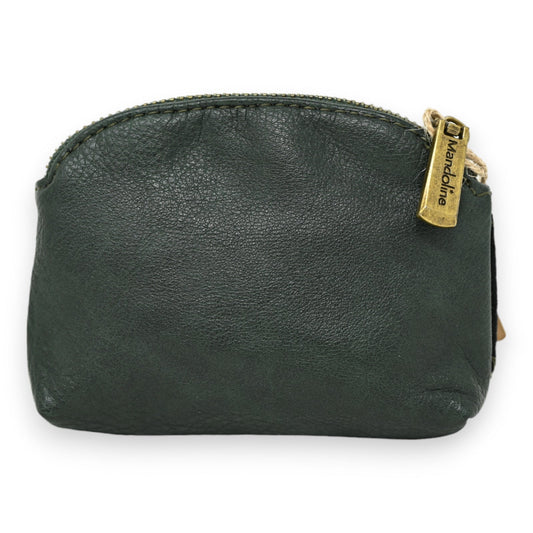 Kleine flaschengrüne Leder-Geldbörse mit Reißverschluss und goldfarbenem Mandarina Duck Anhänger