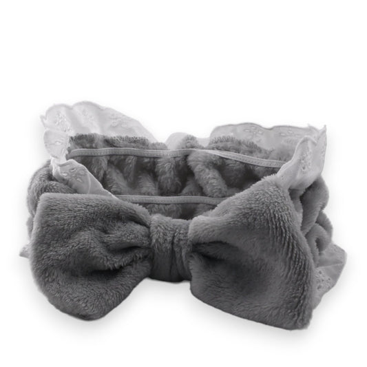 Graues flauschiges Stirnband mit großer Schleife und weißer Spitze, für Make-up und Haarpflege geeignet