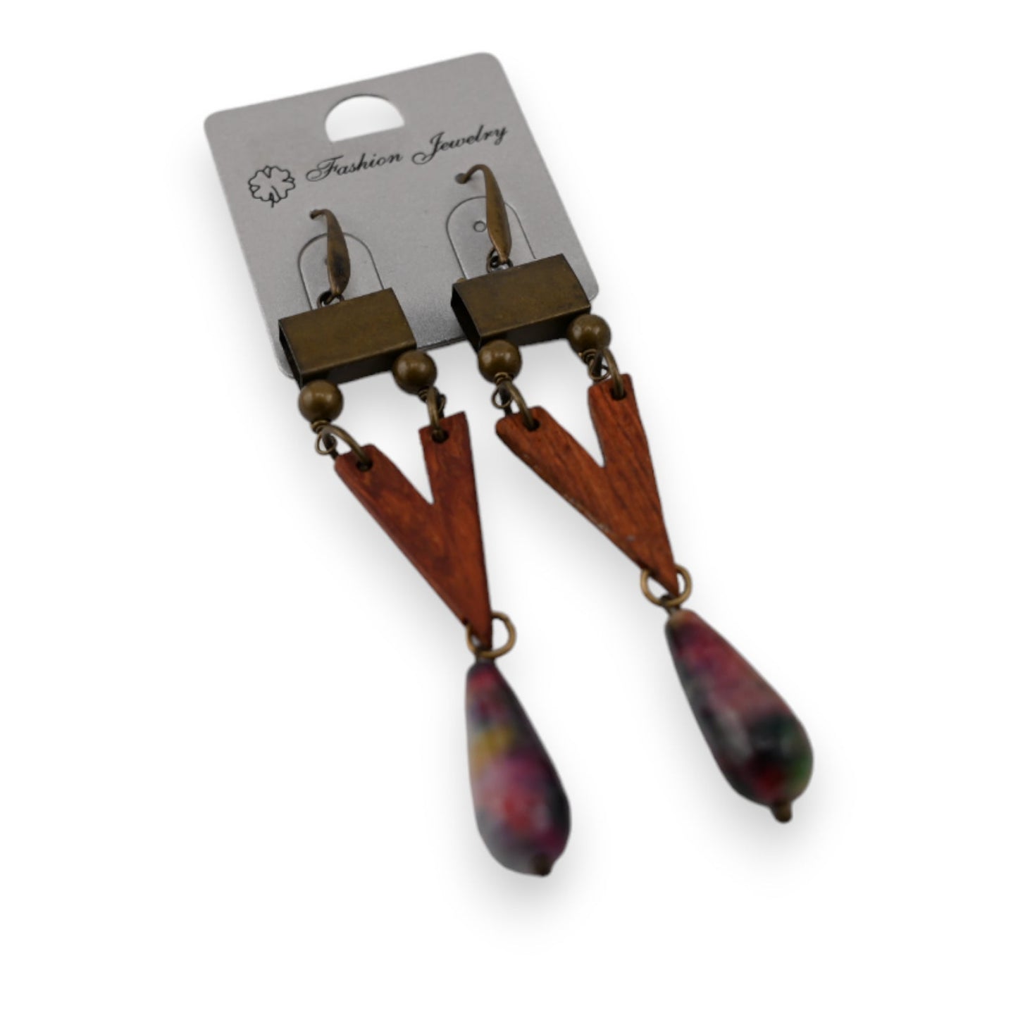 Hängendes Ohrring aus Holz und Metall im Ethno-Stil