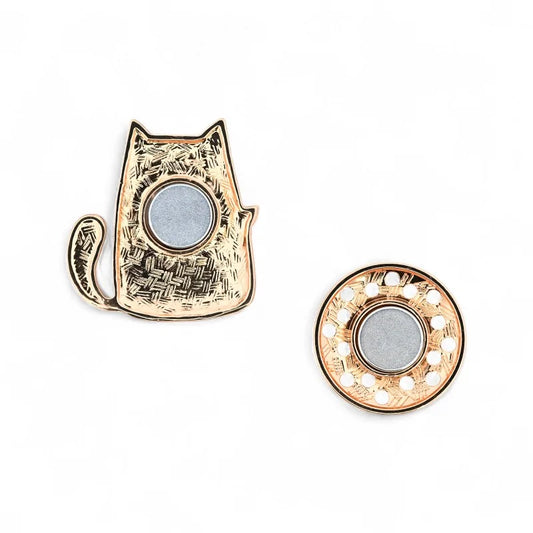 Katze Ausdruck Überraschung Auge riesig asymmetrisch Schwanz gestreift - humorvolle bezaubernde Brosche