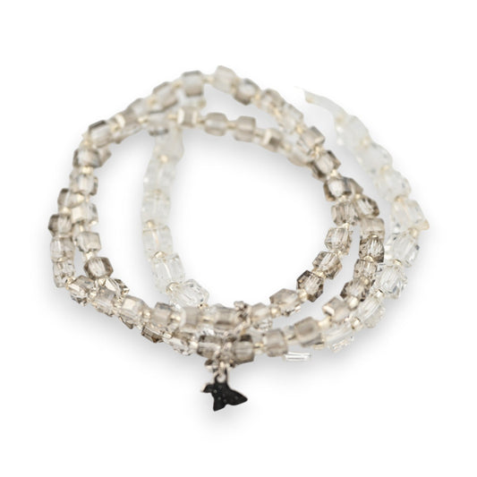 Set mit 3 elastischen Modeschmuck-Armbändern, transparente Kristallperlen, silberner Anhänger, elegantes Design