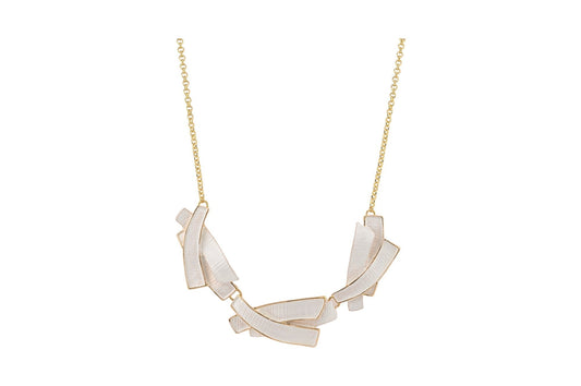 Elegante Halskette mit asymmetrischem Anhänger aus gebrochenem Weiß, geometrisches Design, goldene Kette