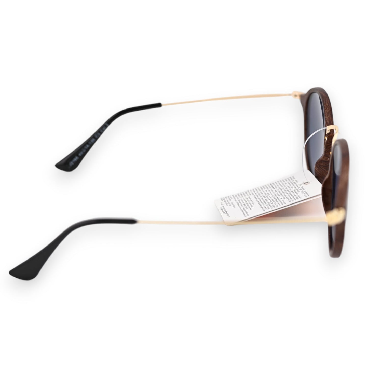 Runde Sonnenbrille mit goldenem Rahmen, braunen Holz-Effekt-Gläsern und schwarzen Bügeln, Produktetikett sichtbar