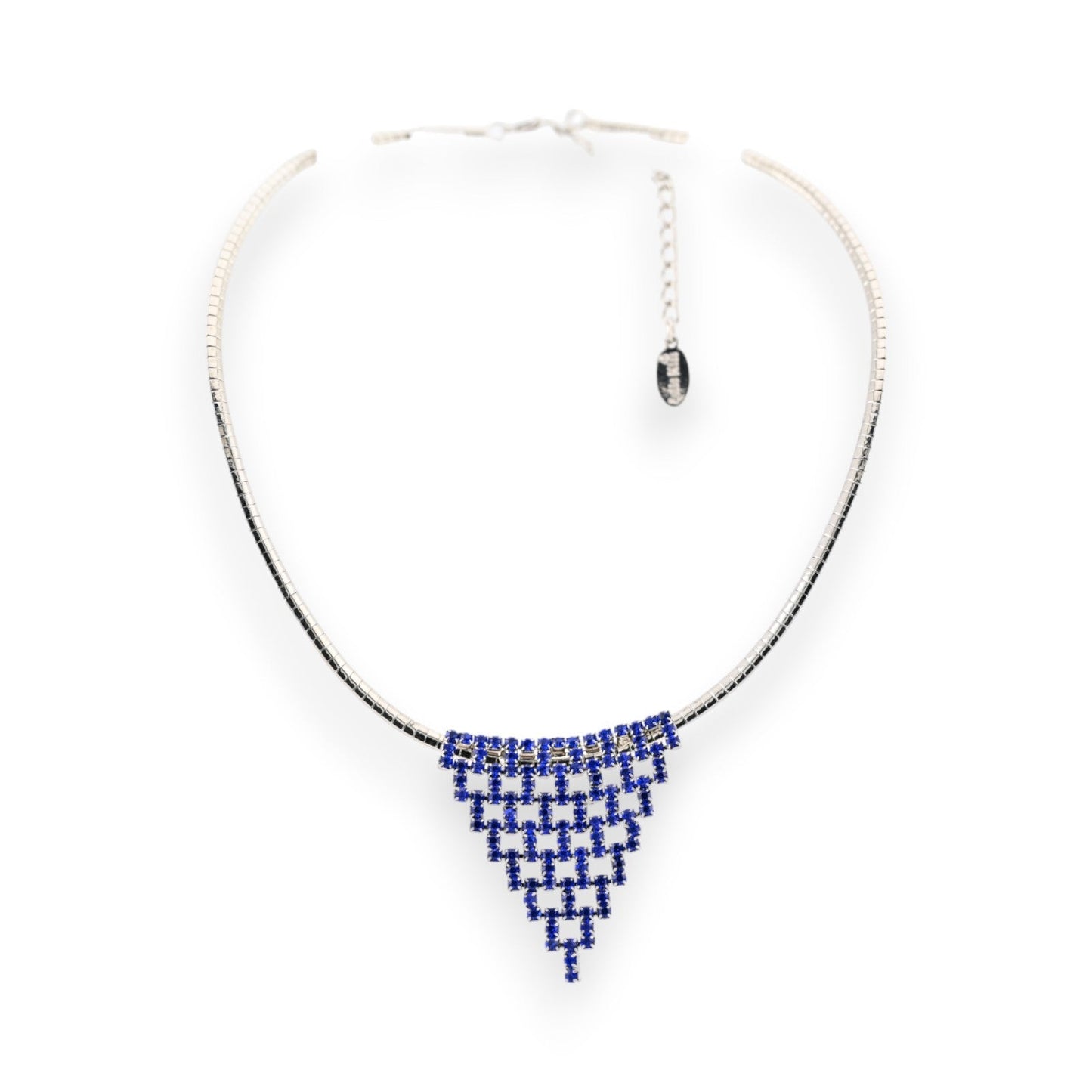 Silberne Choker-Halskette mit blauem Strass-Dreieck-Anhänger, eleganter Schmuck für Damen, funkelnde Kristalle