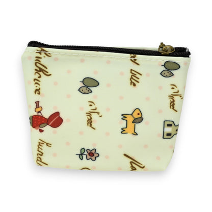Kleine Geldbörse mit Reißverschluss, bedruckt mit niedlichen Motiven wie Blumen, Tieren und Worten auf hellgrünem Hintergrund