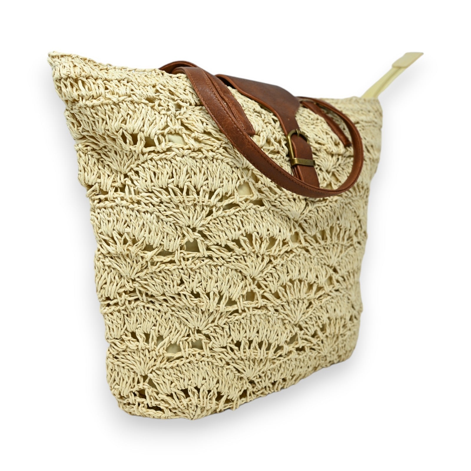 Beiger Boho-Strohbeutel mit braunen Ledergriffen, handgewebtes Muster, sommerliche Strandtasche, elegantes Accessoire
