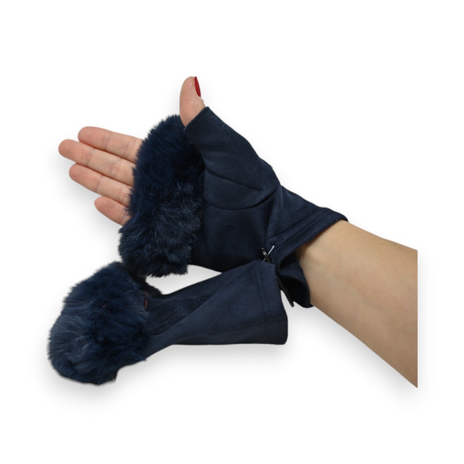 Fingerlose Handschuhe aus dunkelblauem Kunstfell und Stoff, mit Pelzbesatz am Handgelenk, an einer Hand getragen