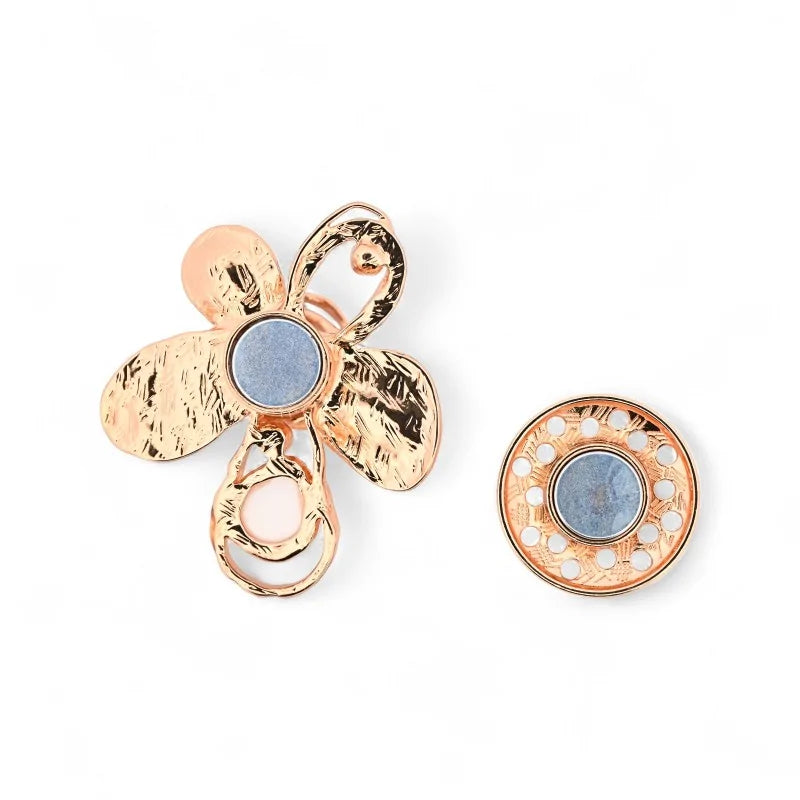 Blüten-Design 5 Blütenblätter schillernde Perlmutt Kristall-Strass Roségold - raffinierte Brosche