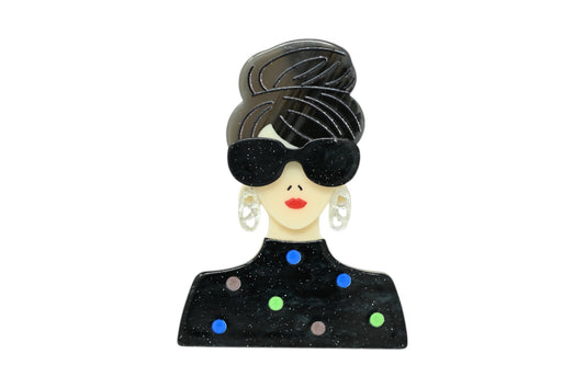 Magnetische Brosche aus Resin, elegante Retro-Damensilhouette in Schwarz und Creme, 7,5 cm hoch