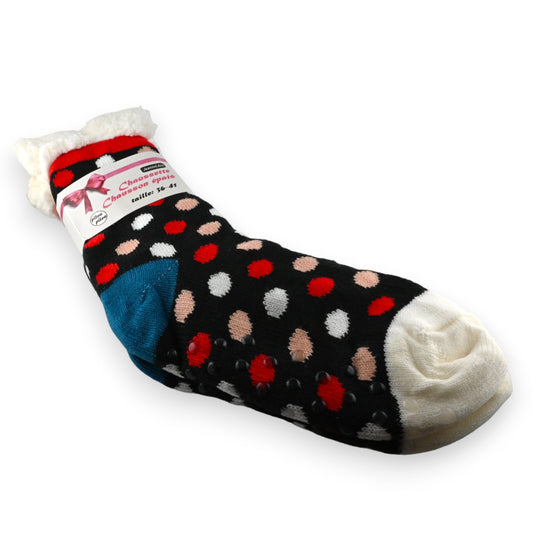 Gemütliche Socken-Pantoffeln mit Punktemuster in Schwarz, Rot und Weiß, flauschigem Futter und rutschfester Sohle