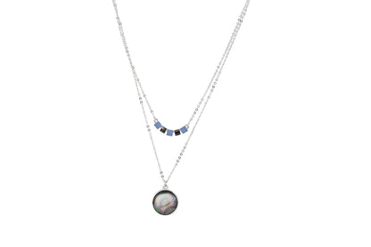 Doppelkette mit blauem Würfelanhänger und rundem Perlmuttanhänger, silberne Kette, eleganter Modeschmuck