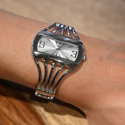 Armbanduhr Ernest in Silber, Rechteckiges graues Perlmuttzifferblatt