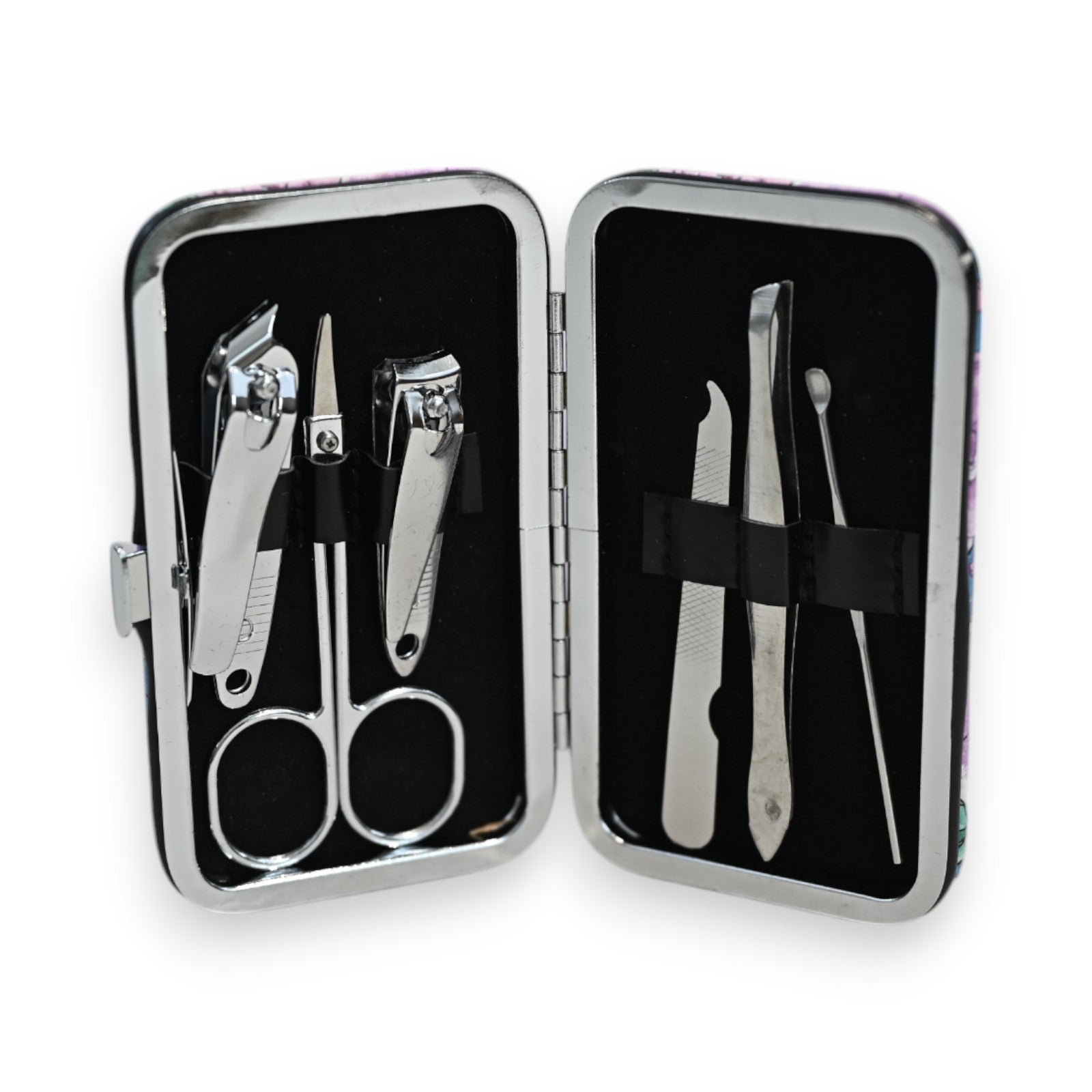 Maniküre-Set mit 6 Teilen in silbernem Etui: Nagelknipser, Schere, Nagelfeile, Pinzette und weitere Pflegeinstrumente