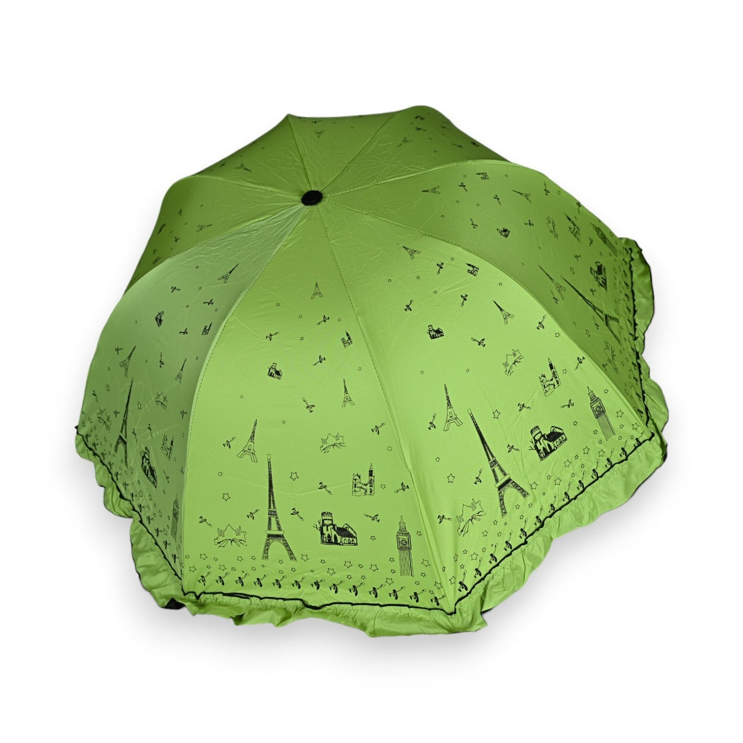 Grüner Regenschirm mit Rüschen und Paris-Motiven wie Eiffelturm, romantisches Design, manuell faltbar