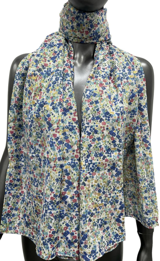 Liberty-Schal in Blau und Rosa mit Goldverzierungen