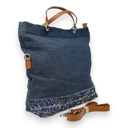 Elegante Denim-Handtasche mit Glitzerbesatz, braunen Ledergriffen und abnehmbarem Schulterriemen, perfekt für modische Anl...