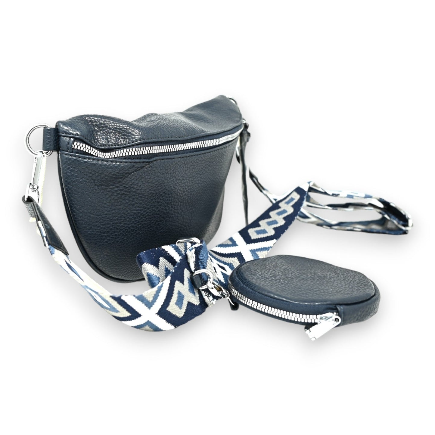 Marineblaue Leder-Bauchtasche mit gemustertem Schulterriemen und passendem Geldbeutel auf weißem Hintergrund