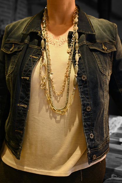 Fantasie-Mehrfachreihen-Halskette in Gold und Grau