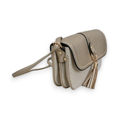 Elegante Umhängetasche in Beige mit goldfarbenen Details, Quaste und Schulterriemen, kompaktes Design für Alltag und Abend