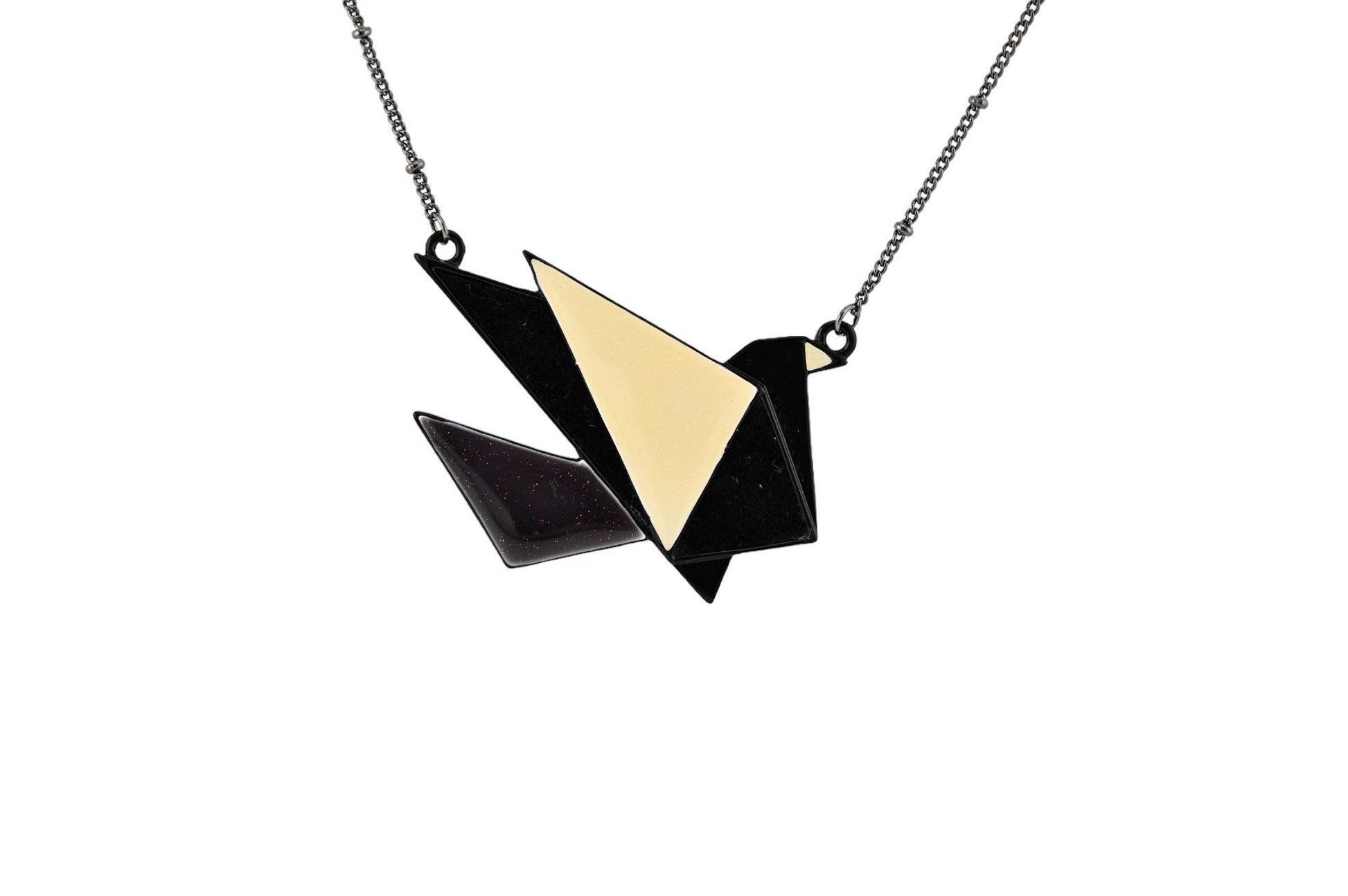 Modische Halskette Origami-Papierfalter in Schwarz und Cremefarben von Ikita