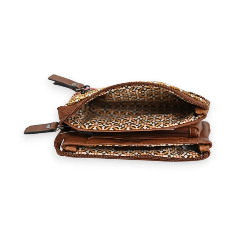 Geöffnete Patchwork-Geldbörse Kamel, Leopardenmuster innen, mehrere Fächer
