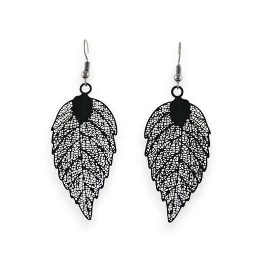 Schwarze Blatt-Ohrringe aus Metalldentelle