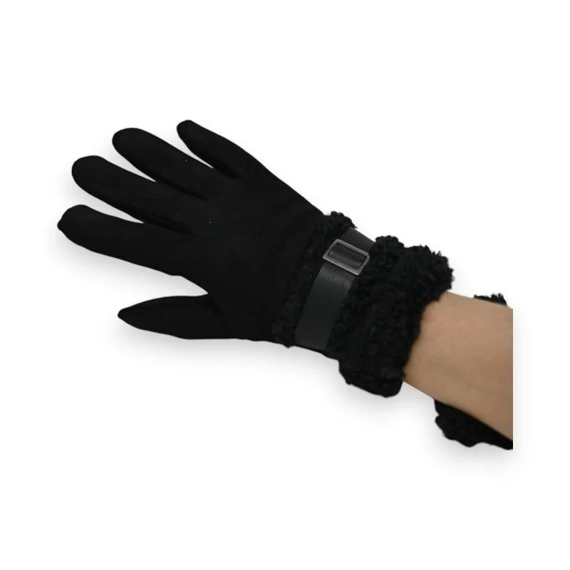 Schwarzer Winterhandschuh mit Pelzfutter und verstellbarem Handgelenksverschluss