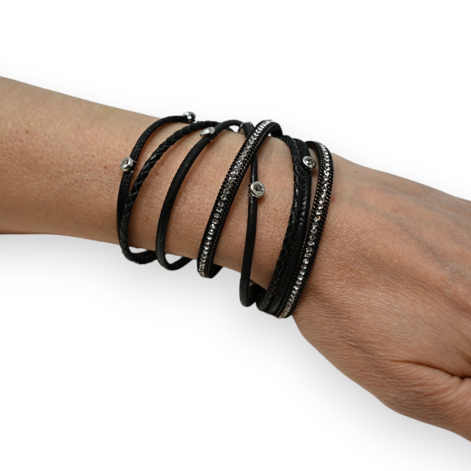 Doppelarmband schwarz mit Nieten und Strass