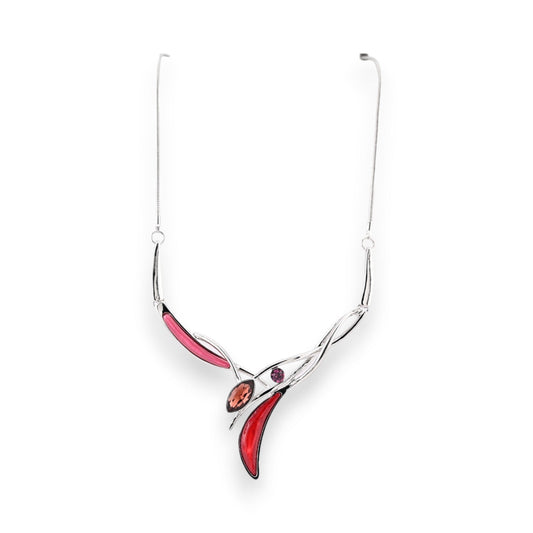 Elegante silberne Halskette mit geschwungenen Formen, rosa und roten Emaille-Elementen und einem kleinen Kristallstein