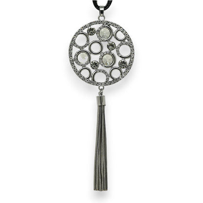 Langes silbernes Fantasie Halsband mit Strass Bubble und Pom Pom