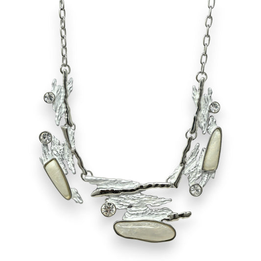 Schmuckset silberne Halskette weißes Design