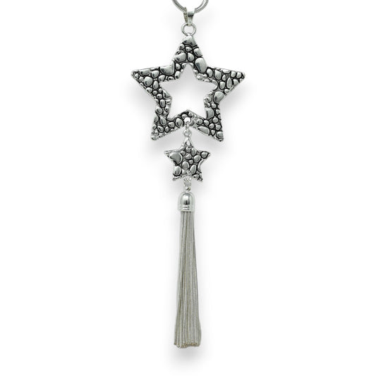 Langer silberner Fantasie-Halskette mit Sternschnuppe