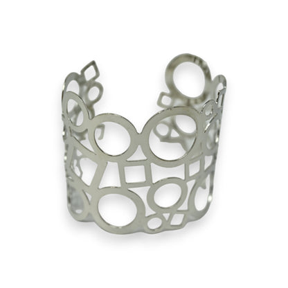Geometrisch geformtes silbernes Manschettenarmband