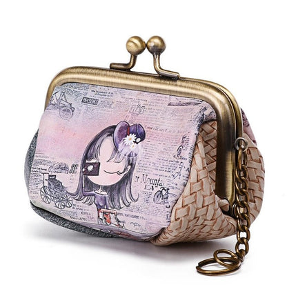 Vintage-Geldbörse mit Mädchen-Motiv, Hut und Kamera, rosa Hintergrund, Metallverschluss und Kettchen, Retro-Design