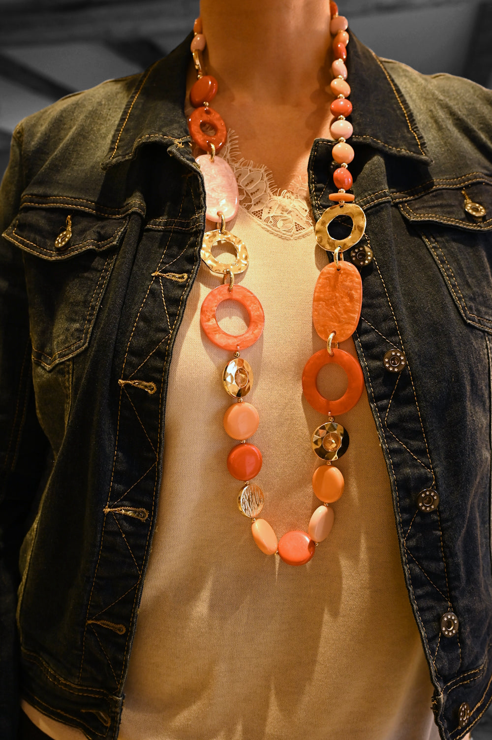 Vintage Kette in Längenverstellung mit Runden Nuancen in Rot-Orange