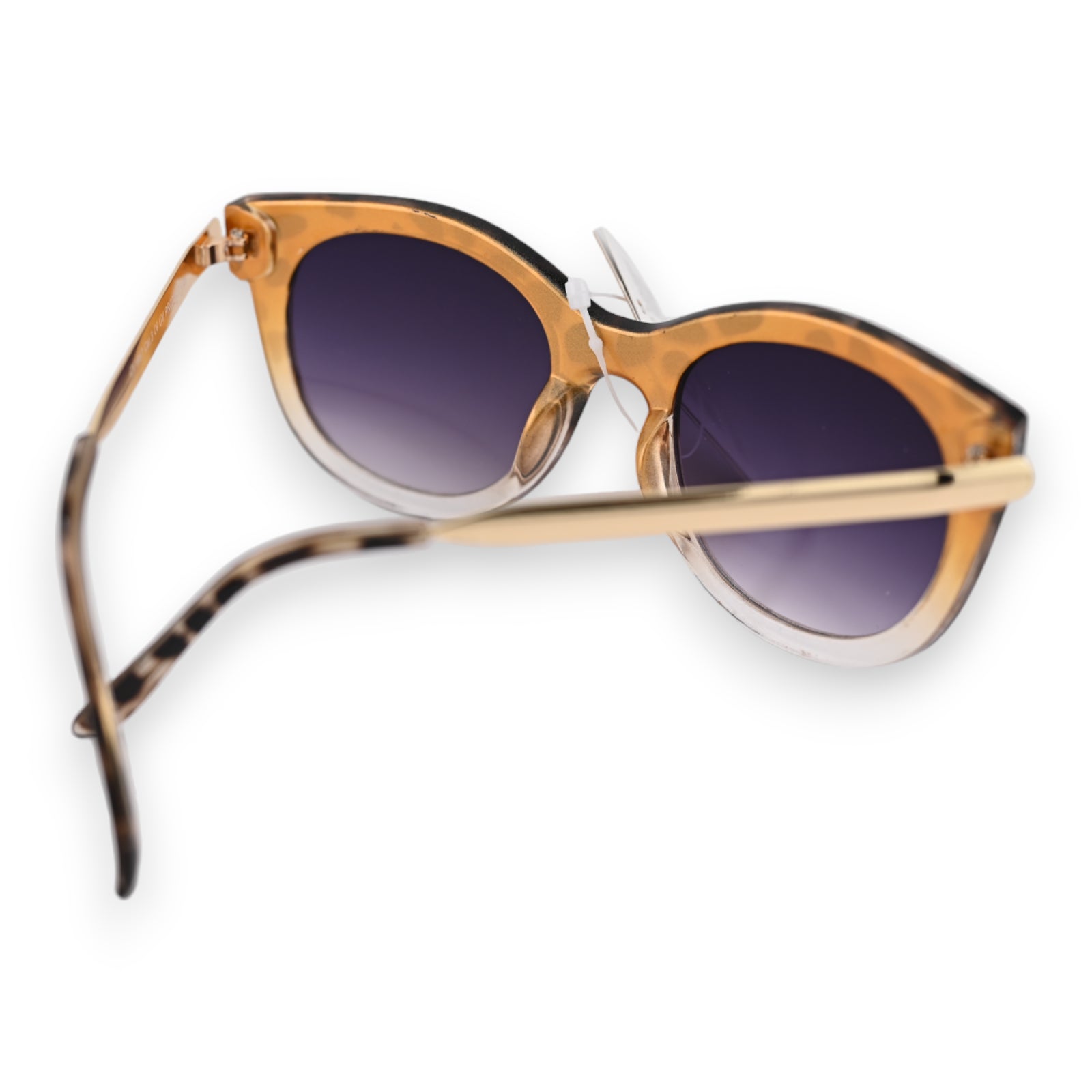 Stylische Sonnenbrille mit zweifarbigem Rahmen in Leopard-Braun und Beige, dunkle Gläser und goldene Bügel